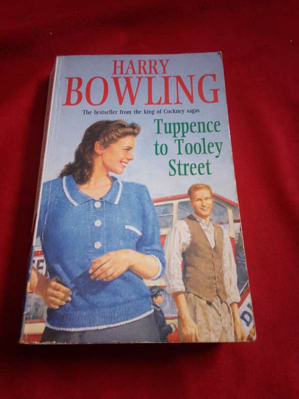 Tuppence to Tooley Street - Harry Bowling 1989 Paperback