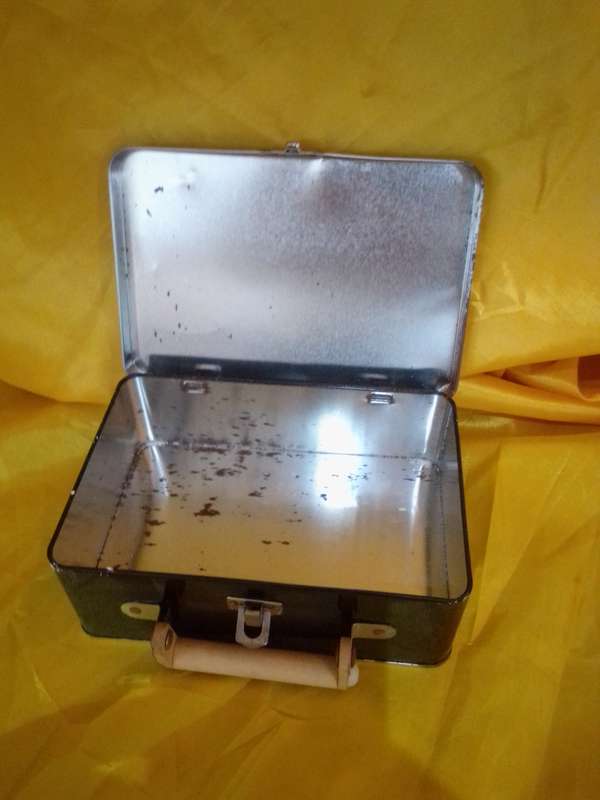 Jou Ma se Kos Dros Lunch Tin