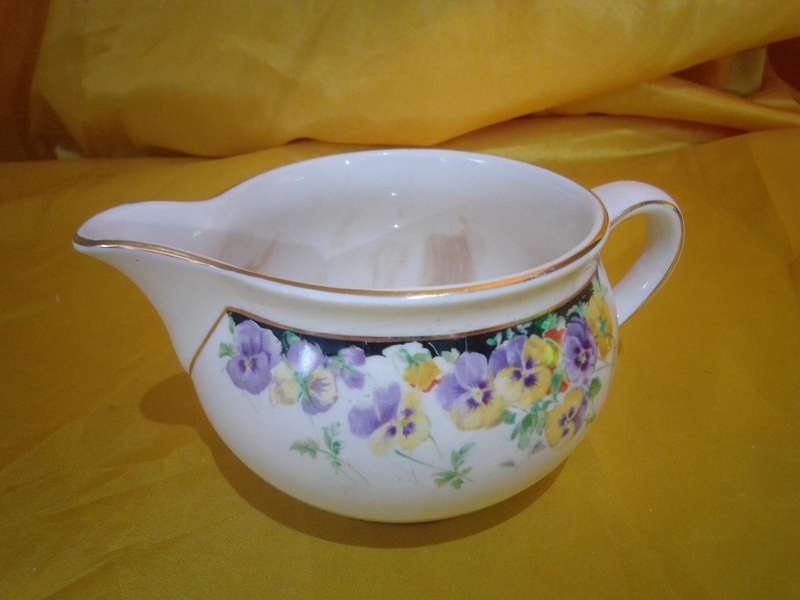 Royal Doulton 'Wild Pansy' Creamer