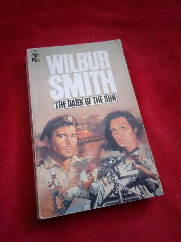 The Dark of the Sun - Wilbur Smith 1968 Paperback