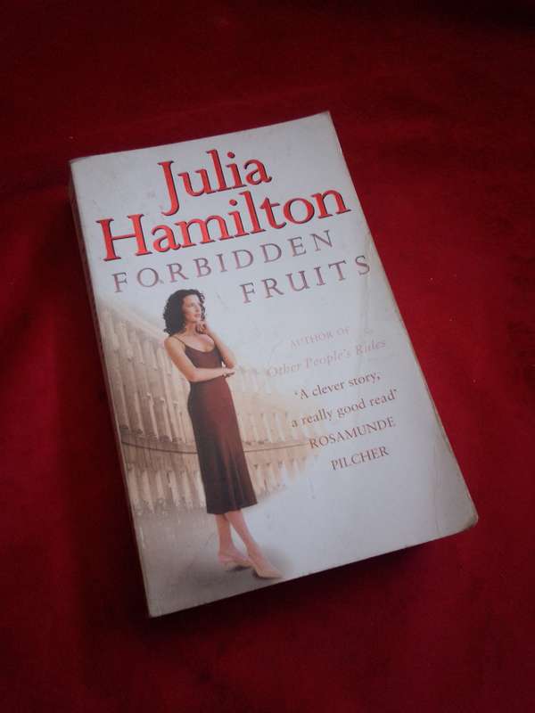 Forbidden Fruits - Julia Hamilton 2001 Paperback
