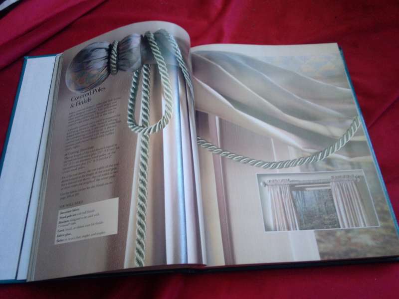SINGER - Home Decorating Projects 1992 Hardcover