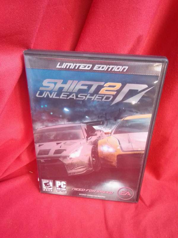 Need For Speed SHIFT 2 Unleashed LIMITED EDITION PC