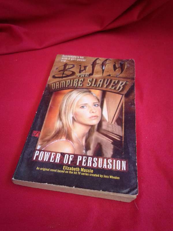Buffy The Vampire Slayer - Elizabeth Massie 1999 Paperback