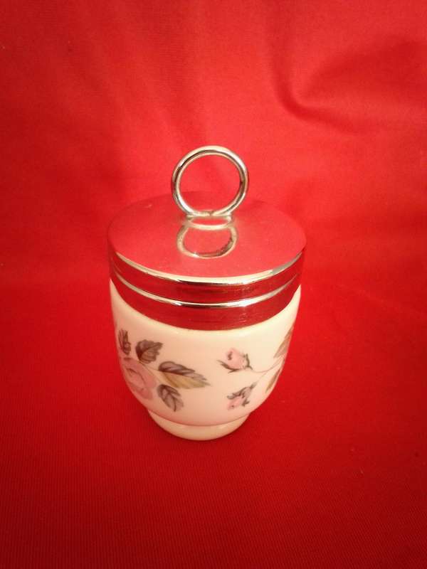 Vintage Royal Worcester Porcelain Egg Codler