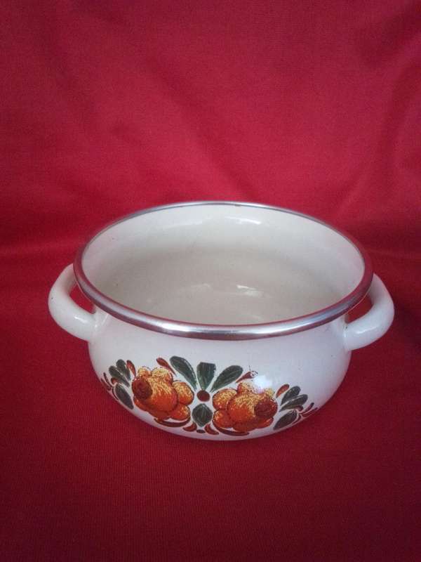 Enamel Sauce Pot