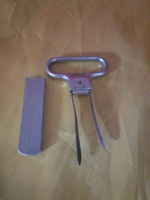 Vintage Legal & General Branded 2 Prong Cork Opener
