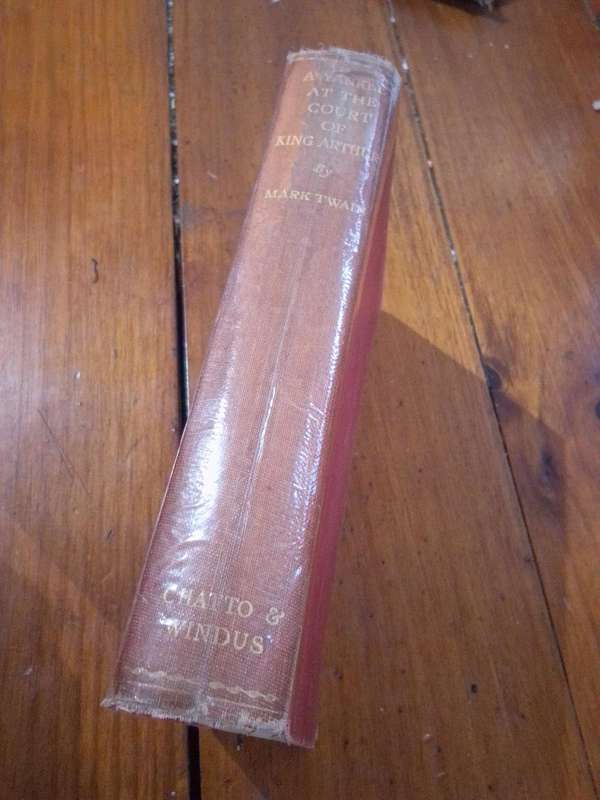 Circa 1935 A Yankee At The Court of King Arthur - Mark Twain Clothcover