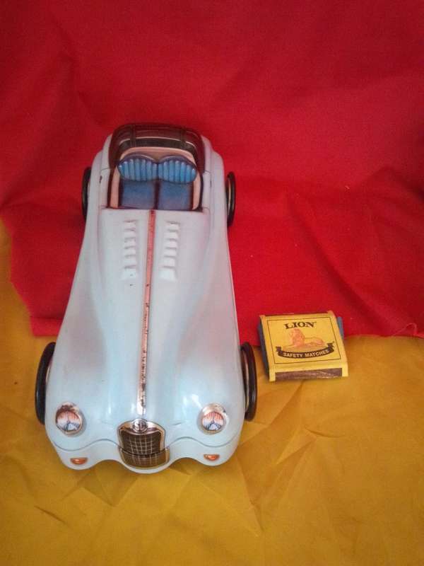 Old Sportscar Tin