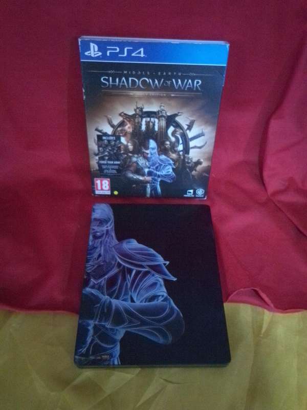 PS4 Middle Earth Shadow of War Steelbook Gold Edition