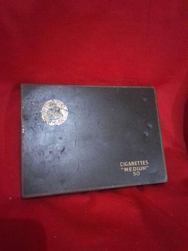 Players Navy Cut Medium 50 Cigarette Tin