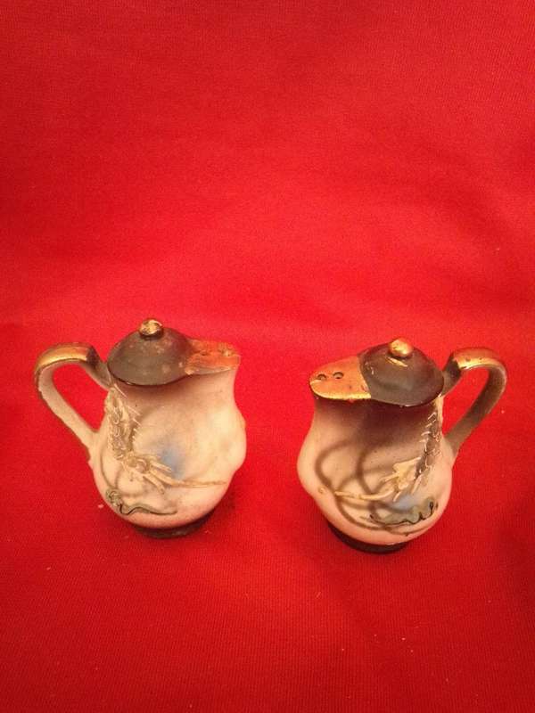 Vintage R.W. Dragonware Salt & Pepper Set