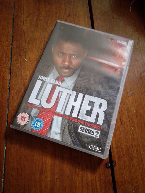 Idris Elba LUTHER Series 2 DVD