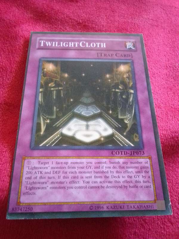 1996 Konami Yu-Gi-Oh Trading Card 'Twilight Cloth'