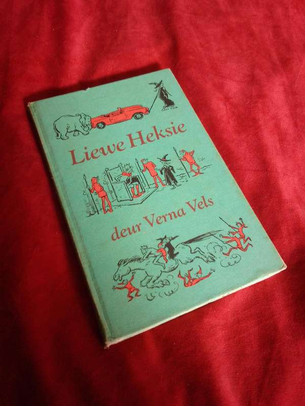 Liewe Heksie deur Verna Vels 1974 Clothcover