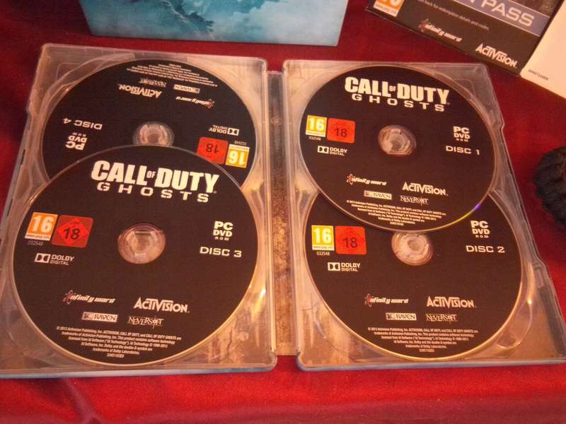 2013 Call of Duty GHOSTS Boxset (Complete & Mint Condition)