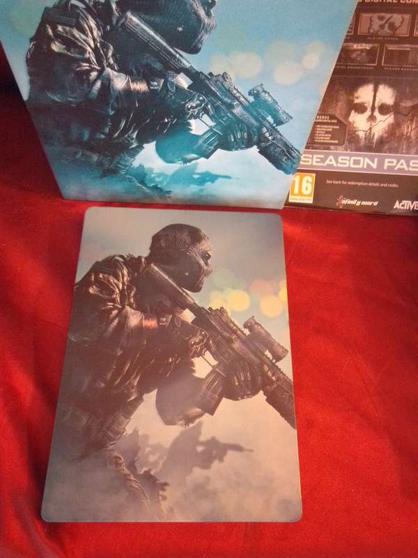 2013 Call of Duty GHOSTS Boxset (Complete & Mint Condition)