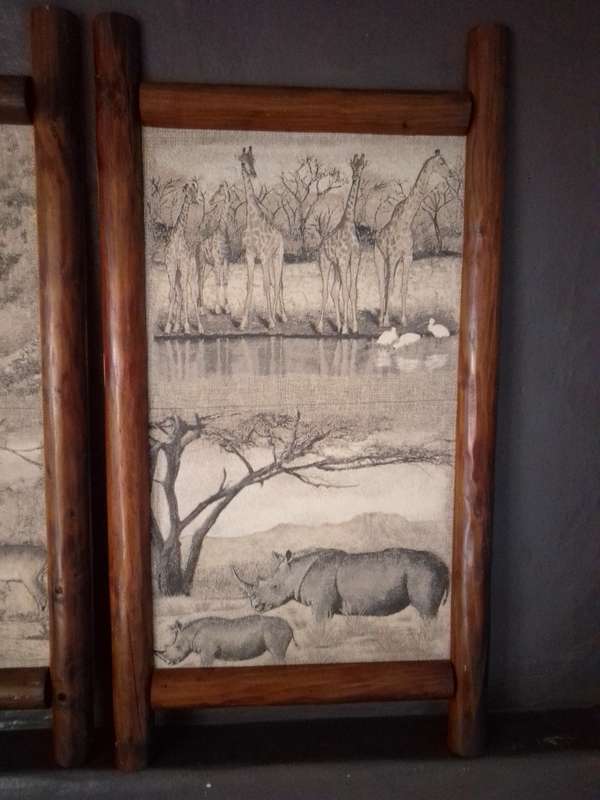 Popular SA Artist Sue Dickinson (1958-2019) Wildlife Mixed Medium Dated 89'