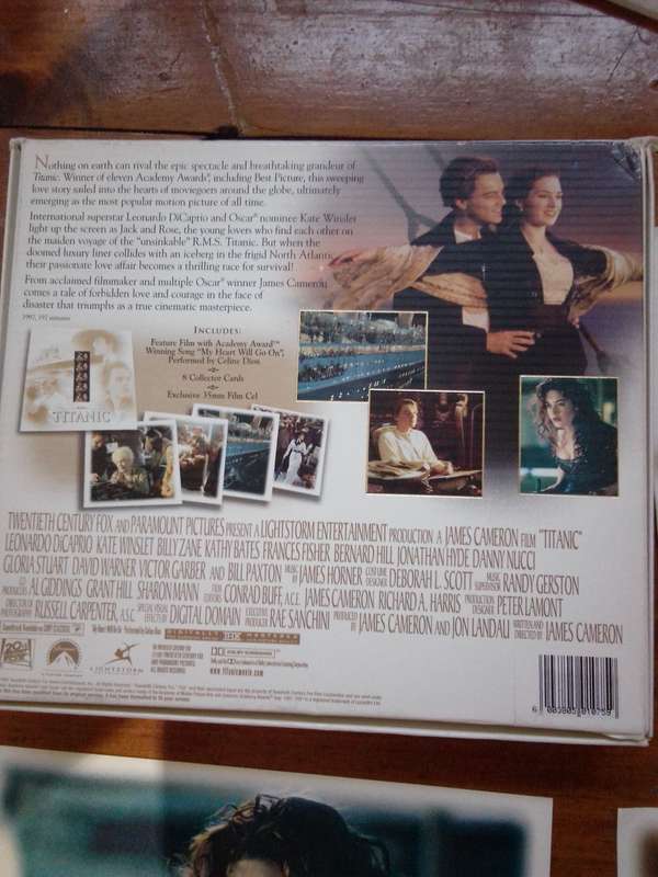 Highly Collectable 1998 'Titanic' Boxset