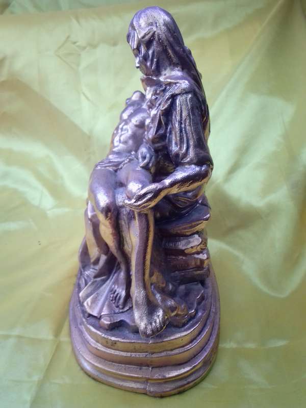 Circa 1920's - 40's Michelangelo's 'Pieta' Copper Layered Statue