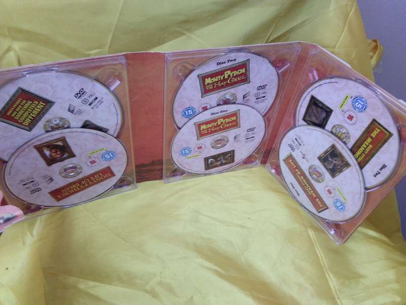 2006 MONTY PYTHON THE MOVIES 7 DISC DVD BOXSET