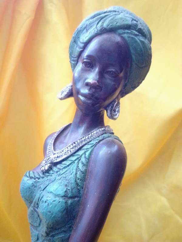 Tall (58.5cm) Highly Detailed Handpainted Resin Figure of an African Lady