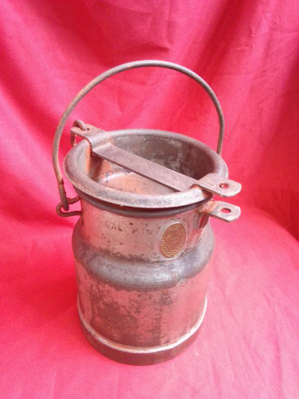Vintage 1/2 Gallon P137 TSP Branded Milk Can