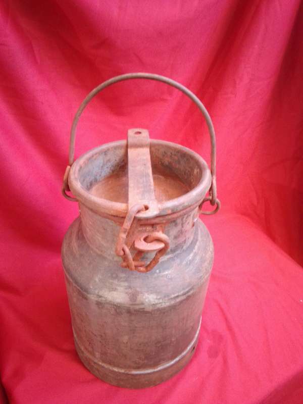Vintage 1 Gallon P44 Milk Can