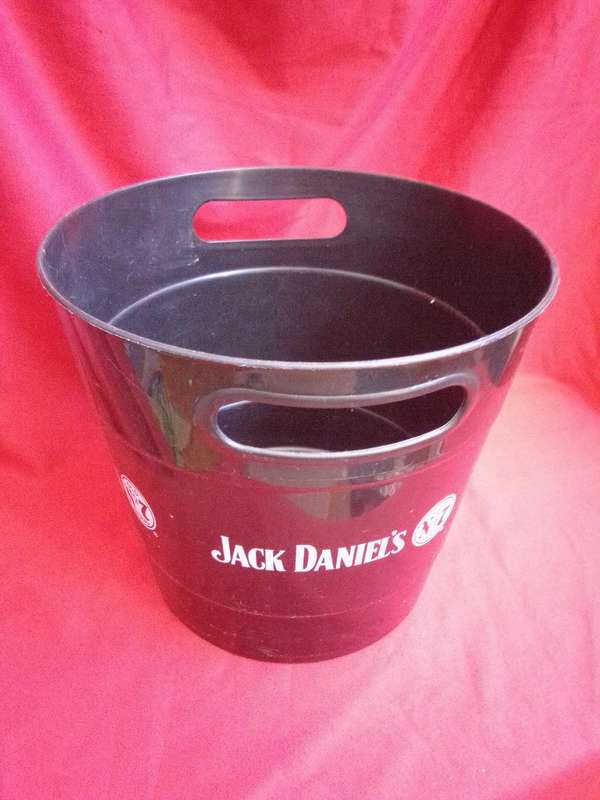 Jack Daniels No 7 Hard Plastic Ice Bucket