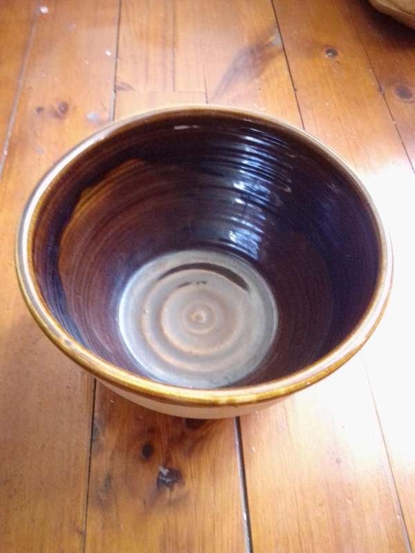 HH Pottery Large Stoneware Glazed Mixing Bowl
