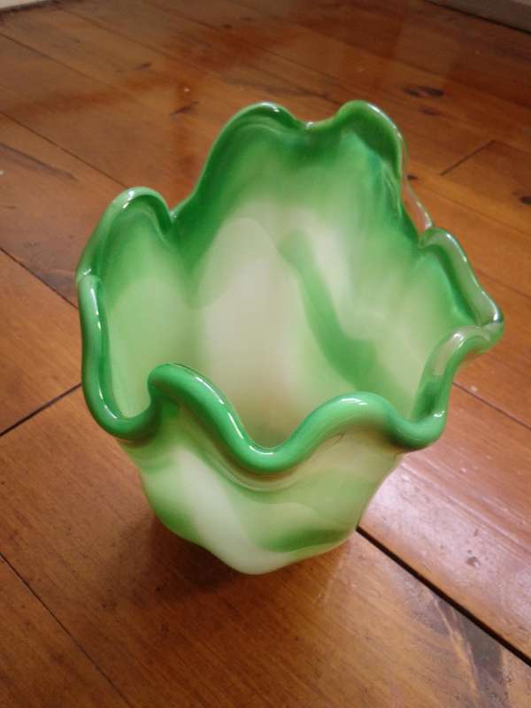 Stunning Lime Green & White Studio Glass Vase