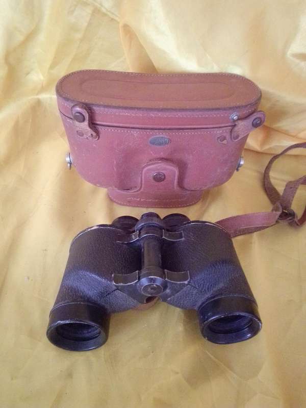 Vintage Vesper Optic8 Fieldmaster 7 X 35 Binoculars In Original Leather Pouch