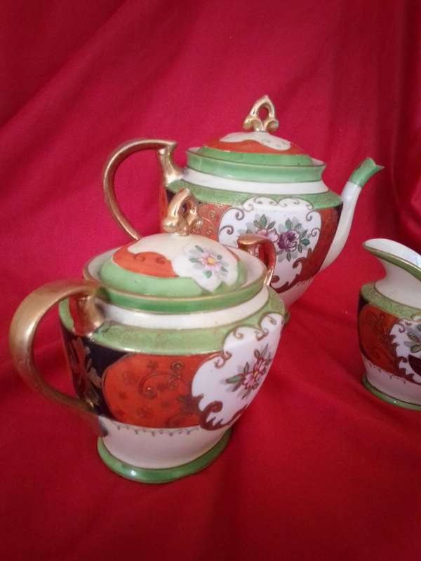 Mid 20th C- Handpainted Samurai Japan Tea Set