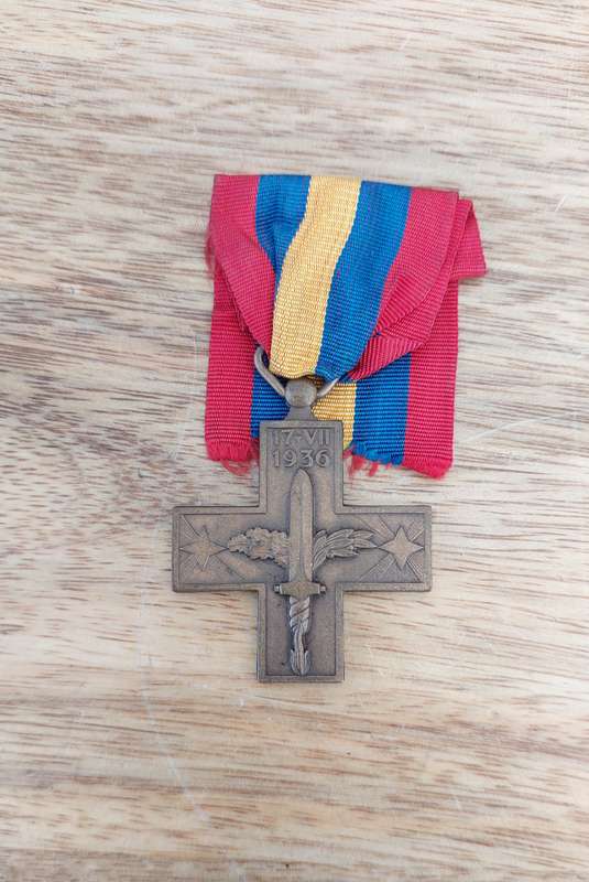 - Italy War Merit Cross for Spanish Civil War -