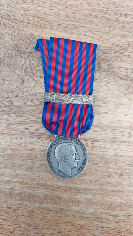 - Italy WW1 Libya Campaign Medal with Scarce 1912-13 Clasp -