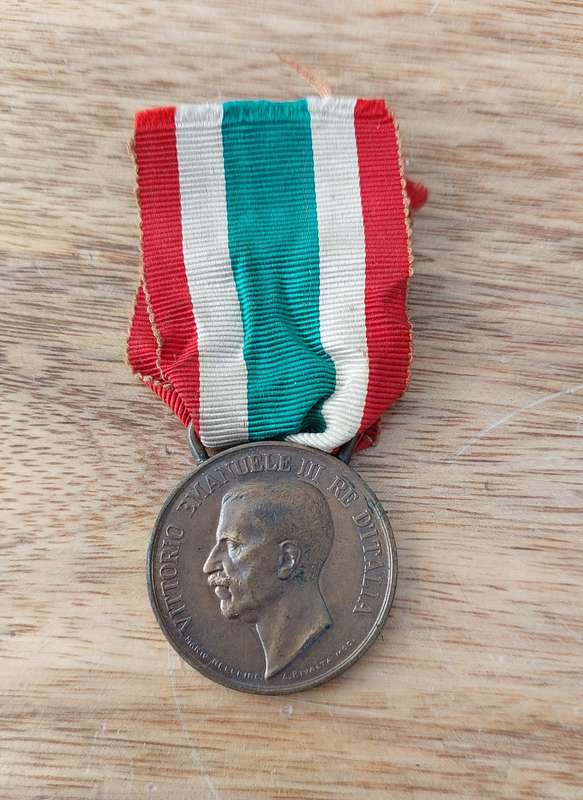 - WW1 Italian Unification Commemorative Medal for the Widows of the Great War (1848-1918) -