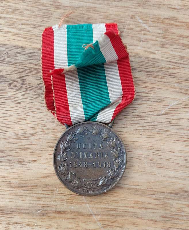 - WW1 Italian Unification Commemorative Medal for the Widows of the Great War (1848-1918) -