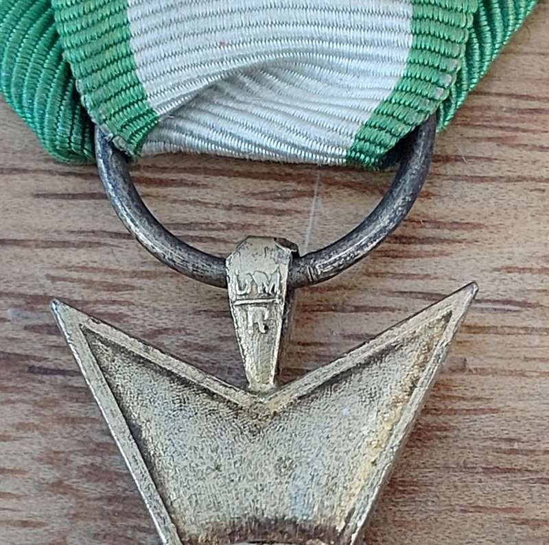 - WW1&WW2 Italy Military 25 Years Long Service Medal (1900-1944) -