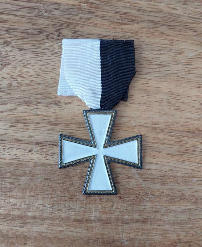 - WW2 Italian Commemorative Cross of the Italian Expeditionary Corps in Russia (Ice Cross) -