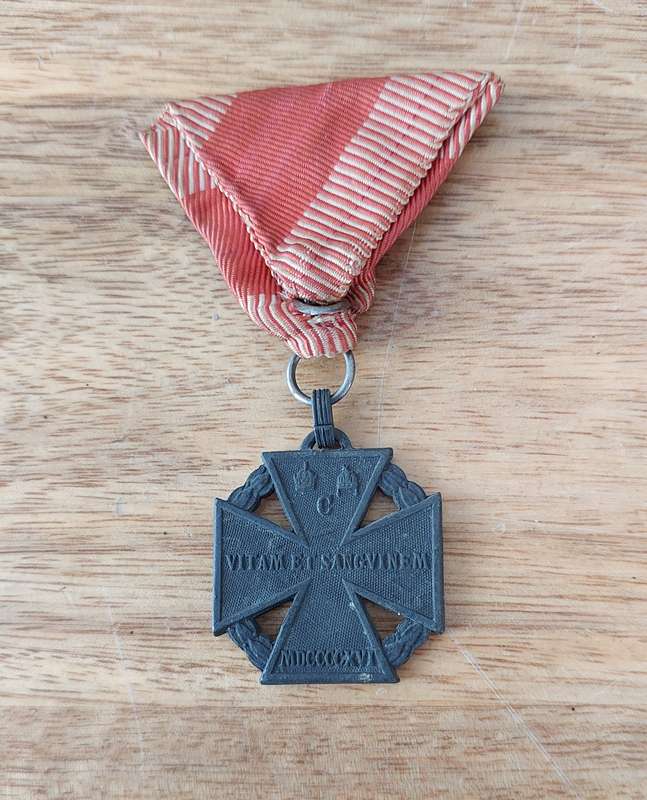 - Austro-Hungarian Empire WW1 Karl Troop Cross Medal (Karl Truppenkreuz) -