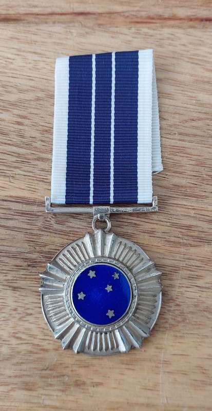 # Full Size 1975 Southern Cross Medal ( NR 3716 ) #