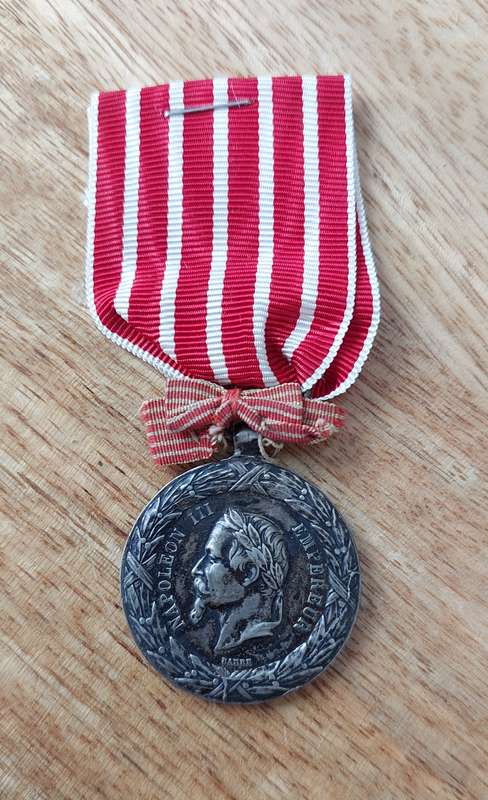 - 1859 Commemorative of the Italian Campaign Medal, French Empire -