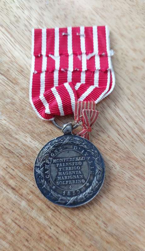- 1859 Commemorative of the Italian Campaign Medal, French Empire -