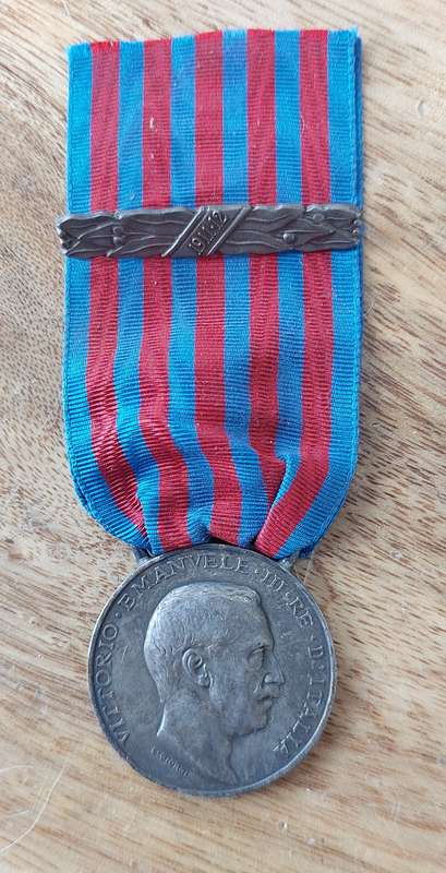 - 1911 Italian Turkish War Medal in Silver with 1911-12 Clasp -
