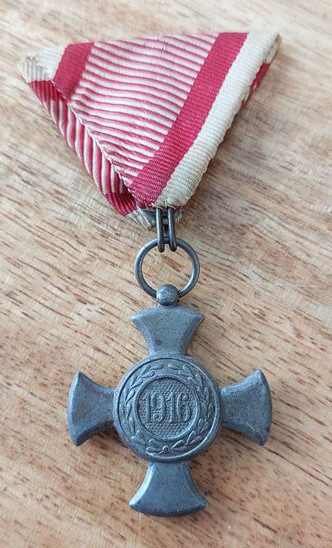 - WWI Austro-Hungarian Empire Iron Cross of Merit Medal -