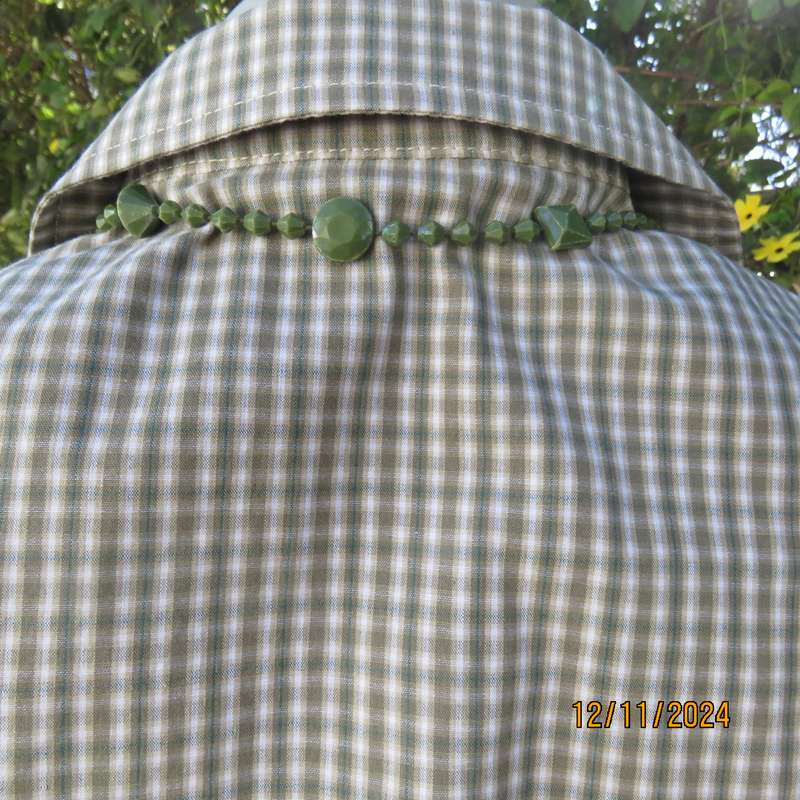Cool olive green and cream check cotton button down/open collar top. Yoked front.Size 36.As new