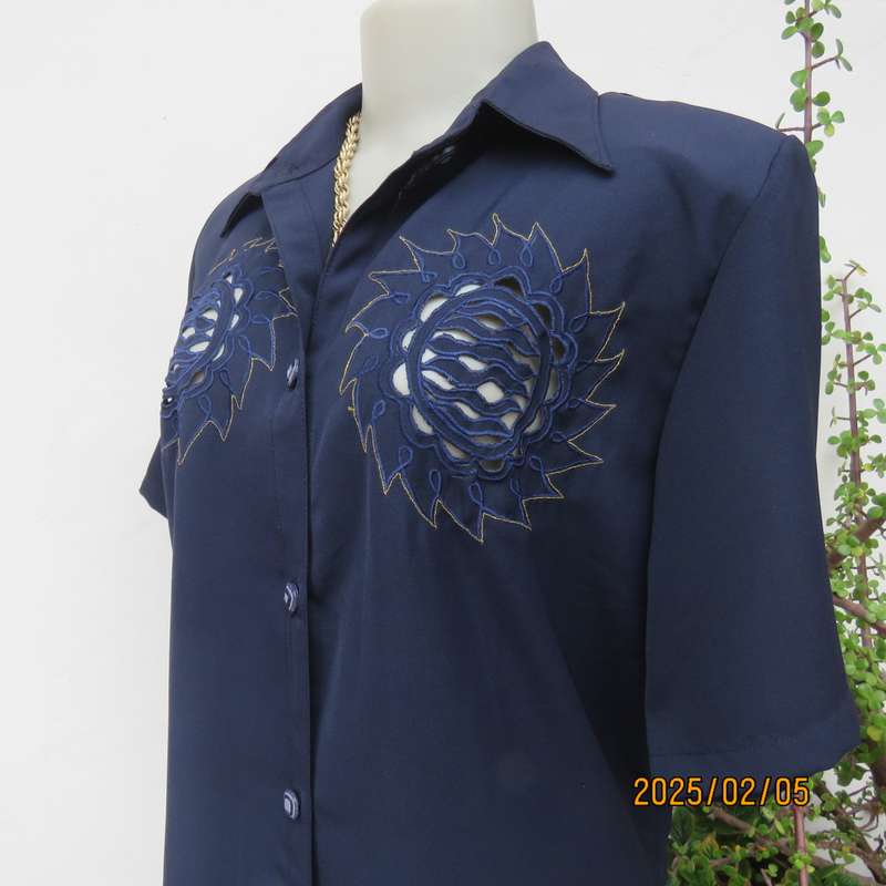 Exquisite navy short sleeve polyester richly embroidered with cut-out work-gold thread top.Size 36.