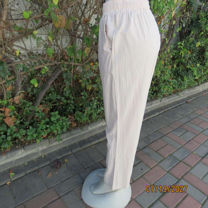 MILADS comfy creased cotton cream pants size 38. Wide elasticated waist-drawstring.