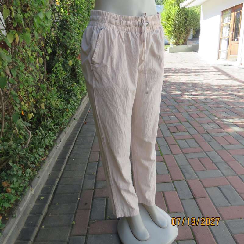 MILADS comfy creased cotton cream pants size 38. Wide elasticated waist-drawstring.