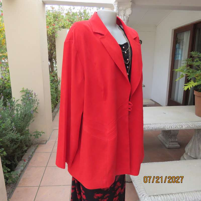 RENE TAYLOR red long sleeve lined tailored stretch polyester jacket. Size 50.